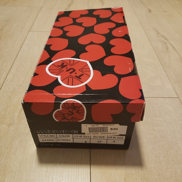 NIB Rare Striped Alley Cat T.U.K Rewind Flats Sz 6 - Picture 8 of 8